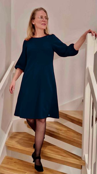 Hovedbilde Makeløs Rosevik Kjole i Navy