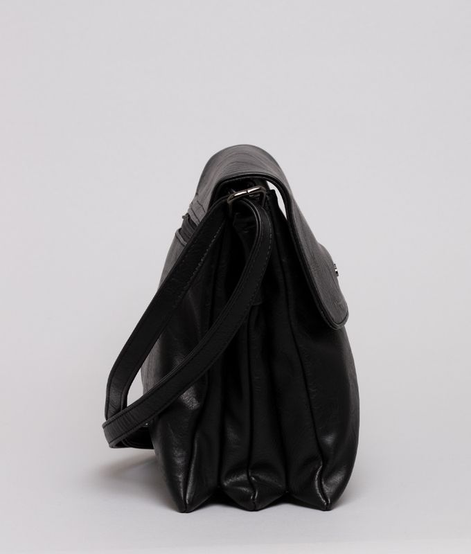 Giulia Pieralli Flapbag large Black