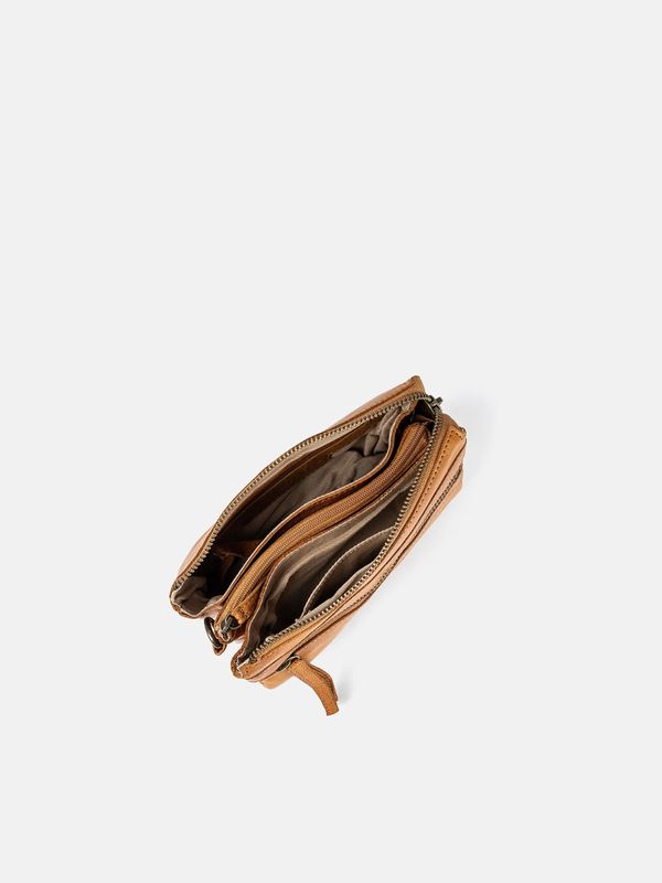 RE:Designed By Dixie Isla Urban Clutch i Walnut