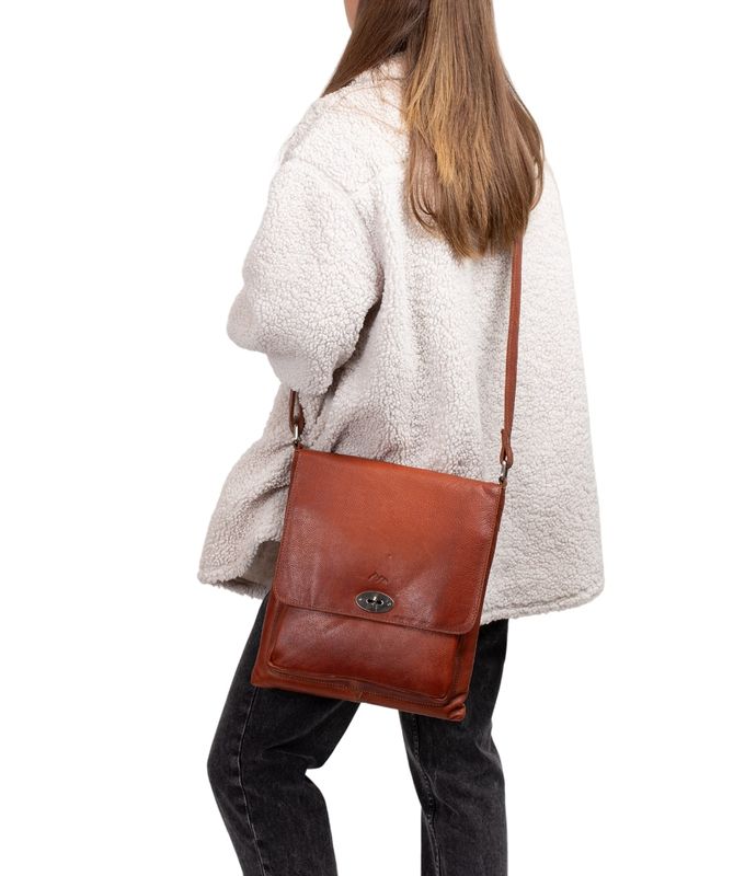 BHC Tiramisu Large Flapbag Cognac