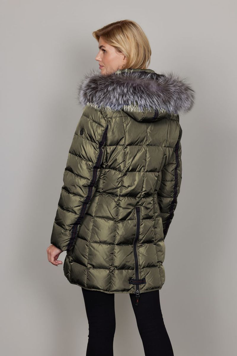 Junge Mary Lang Dunjakke i Dusty Green