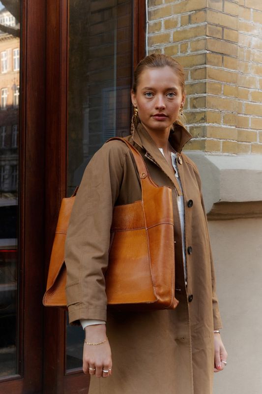 RE:Designed By Dixie Jona Urban Big Burned Tan