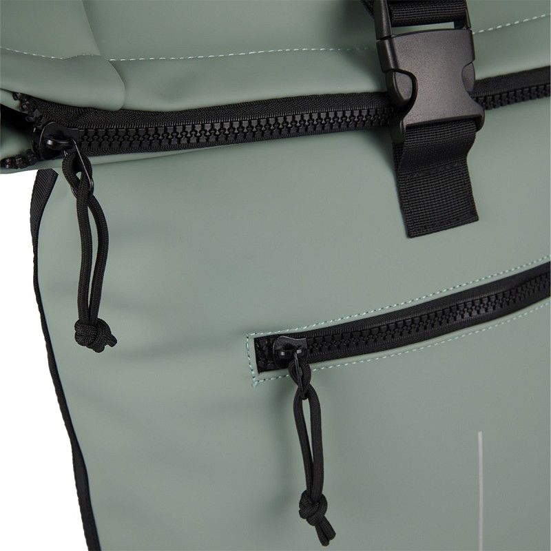 New Rebels Mart  New York Rolltop Backpack 21L Salie Green