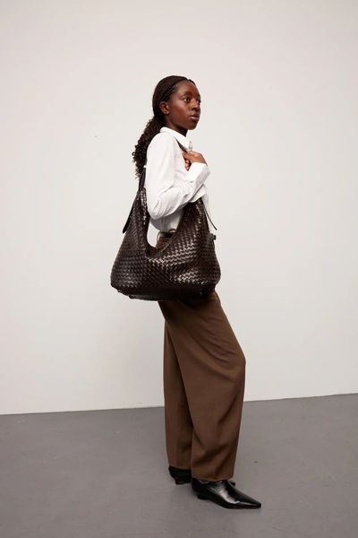 Hovedbilde Adax Magnolia Salerno Shoulderbag i Dark Brown